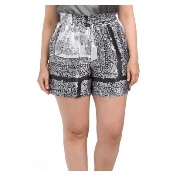 Kaktus + 2X Black Satin Print Shirred Drawstring Waist Side Pockets Dress Shorts - Picture 2 of 7